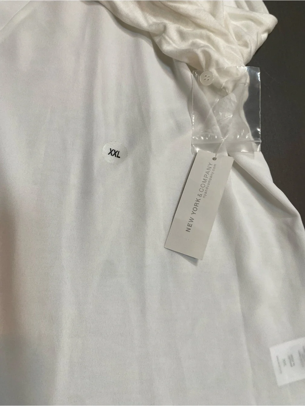 NWT Soho NY&C White V-Neck Roll-Tab Sleeve Mixed Media Blouse Top XXL